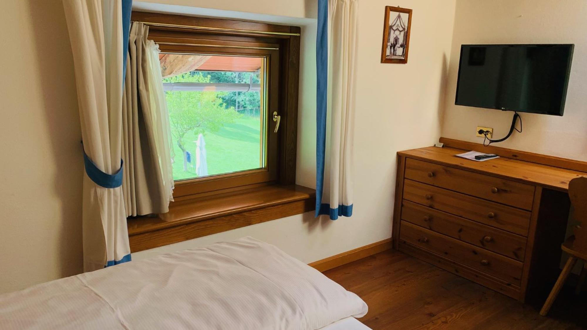 Baita Fraina Cortina dʼAmpezzo Exteriér fotografie