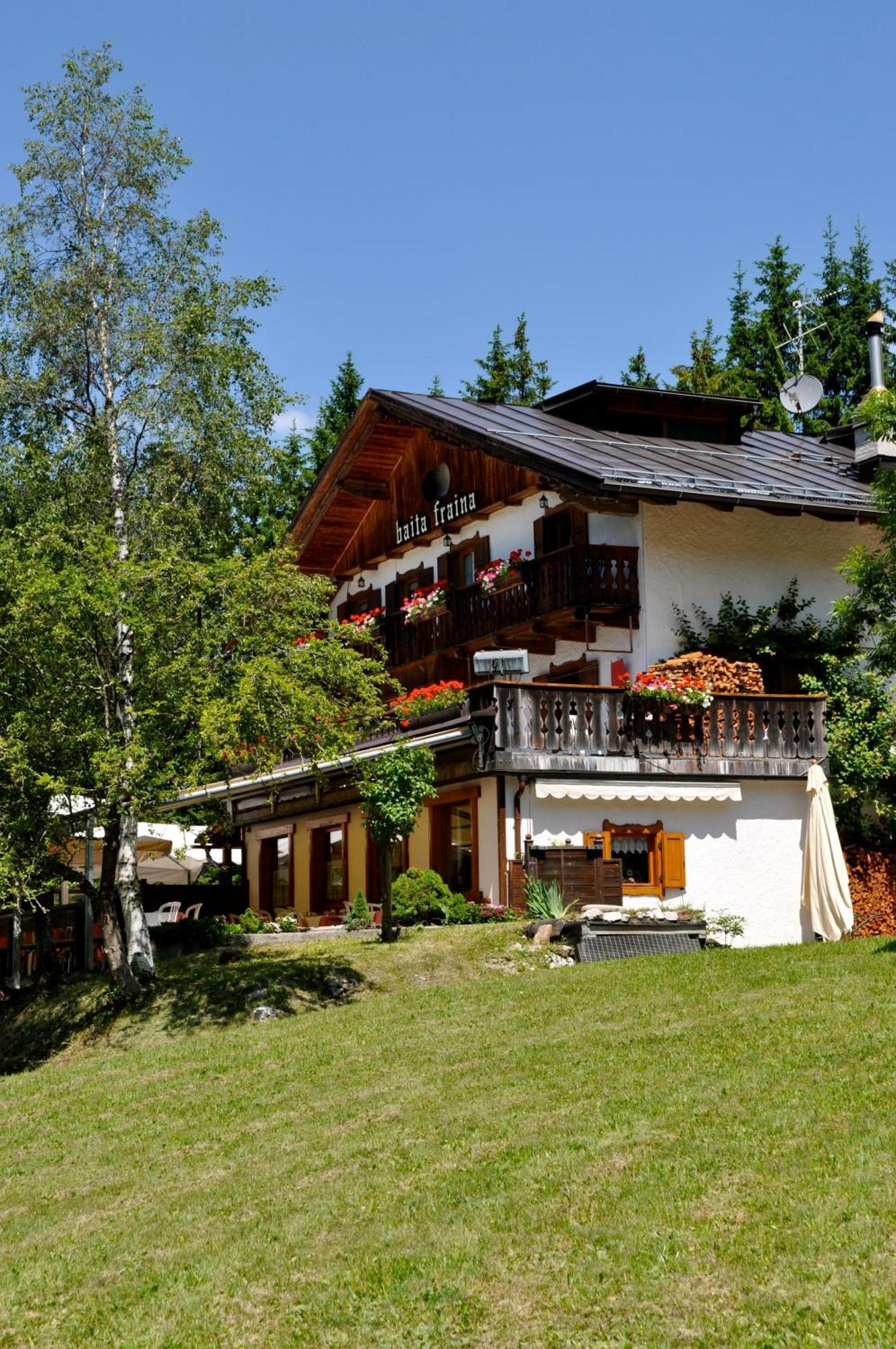 Baita Fraina Cortina dʼAmpezzo Exteriér fotografie