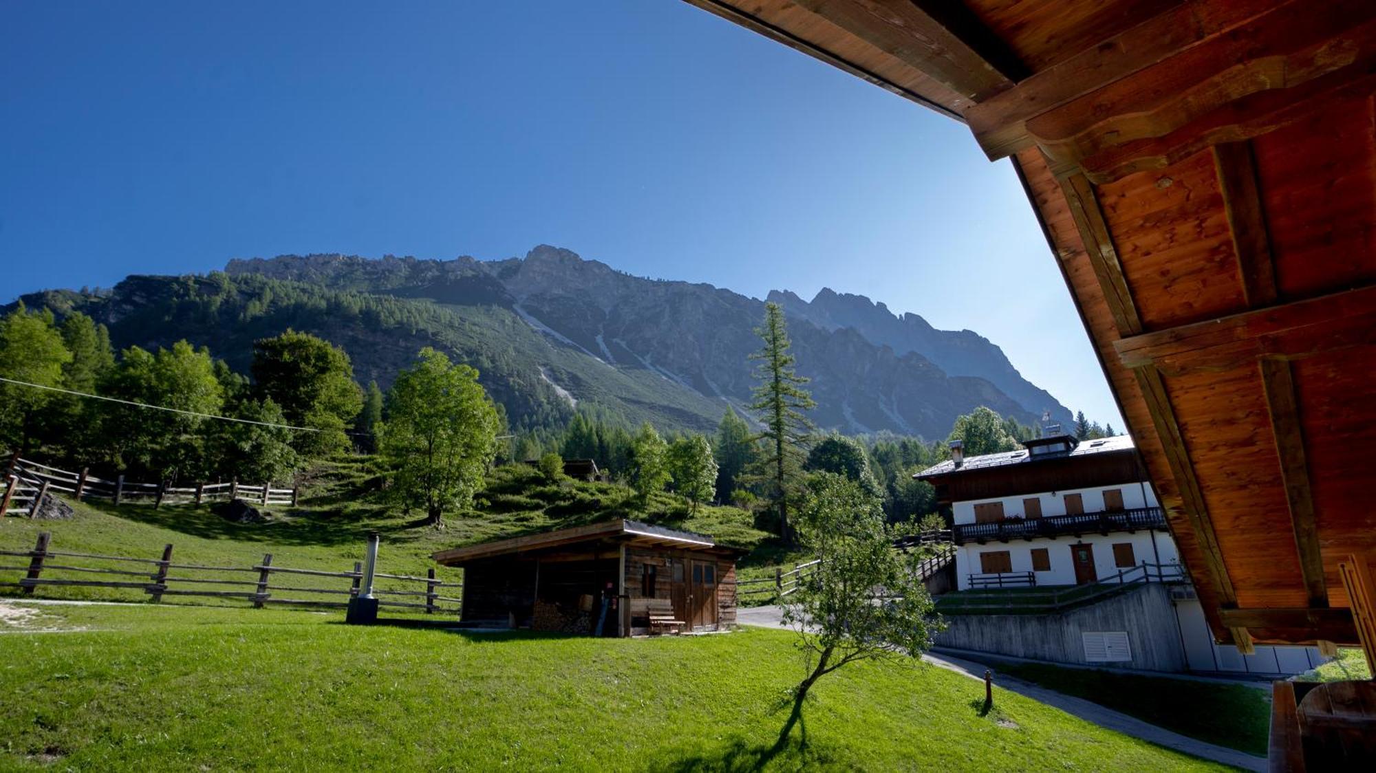 Baita Fraina Cortina dʼAmpezzo Exteriér fotografie