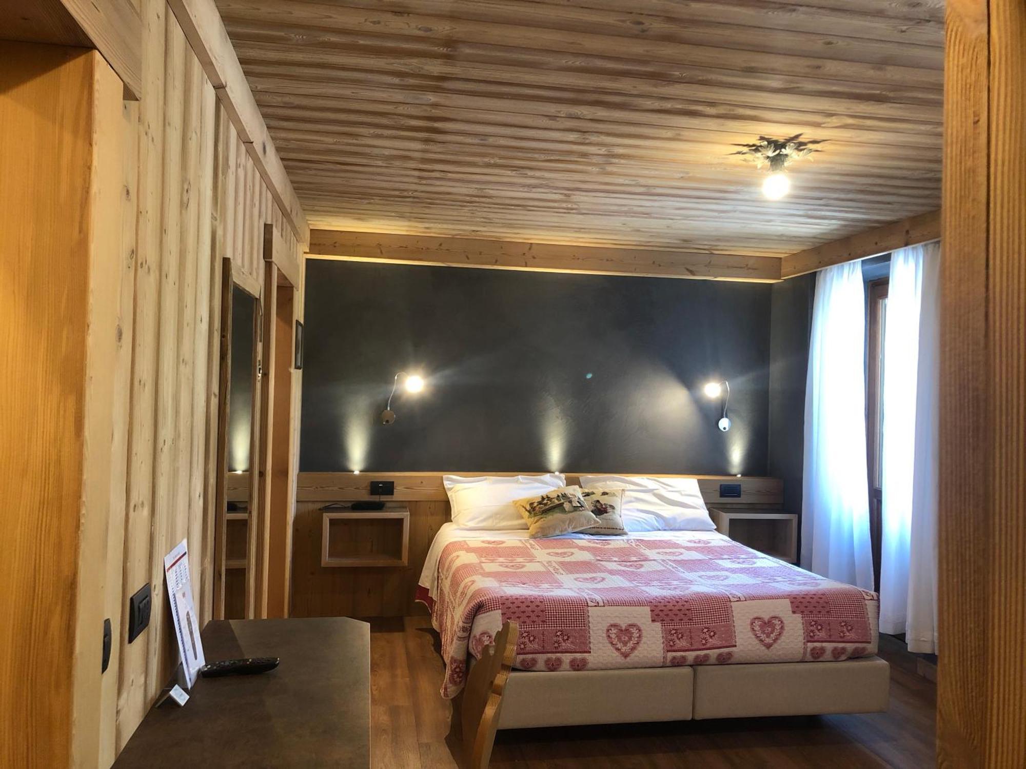 Baita Fraina Cortina dʼAmpezzo Exteriér fotografie
